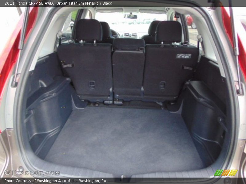 Urban Titanium Metallic / Black 2011 Honda CR-V SE 4WD