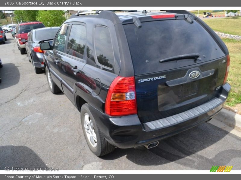 Black Cherry / Black 2005 Kia Sportage EX