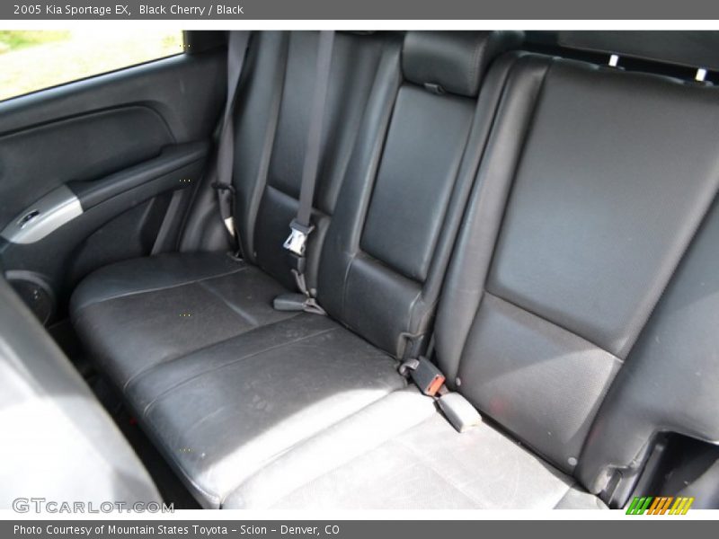 Black Cherry / Black 2005 Kia Sportage EX