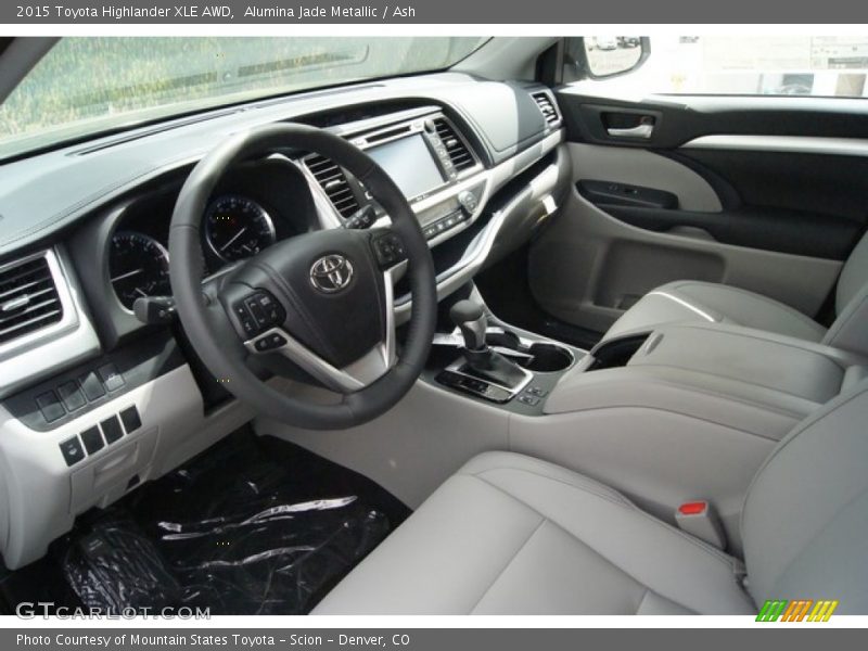  2015 Highlander XLE AWD Ash Interior