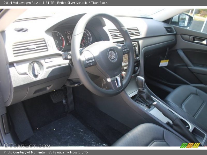Reflex Silver Metallic / Titan Black 2014 Volkswagen Passat 1.8T SE