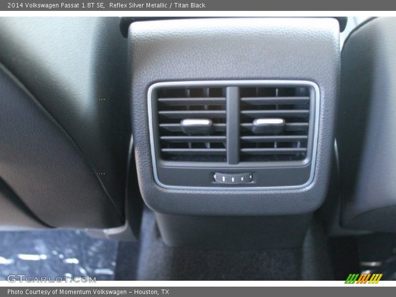 Reflex Silver Metallic / Titan Black 2014 Volkswagen Passat 1.8T SE
