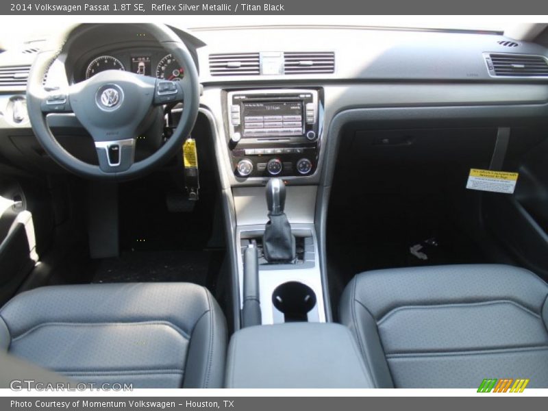 Reflex Silver Metallic / Titan Black 2014 Volkswagen Passat 1.8T SE