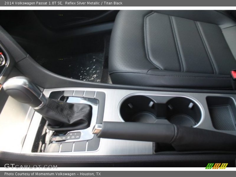 Reflex Silver Metallic / Titan Black 2014 Volkswagen Passat 1.8T SE