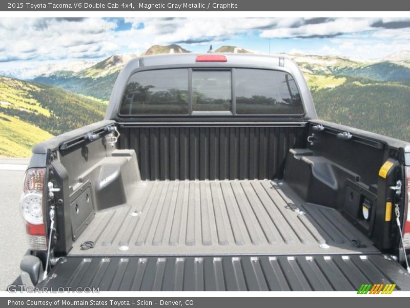 Magnetic Gray Metallic / Graphite 2015 Toyota Tacoma V6 Double Cab 4x4