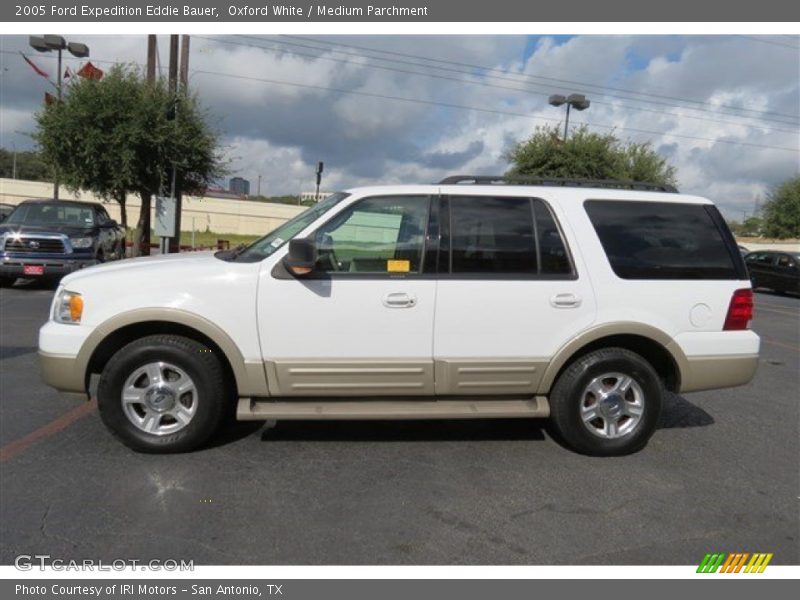 Oxford White / Medium Parchment 2005 Ford Expedition Eddie Bauer