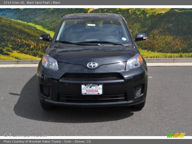 Black Sand Pearl / Black 2014 Scion xD