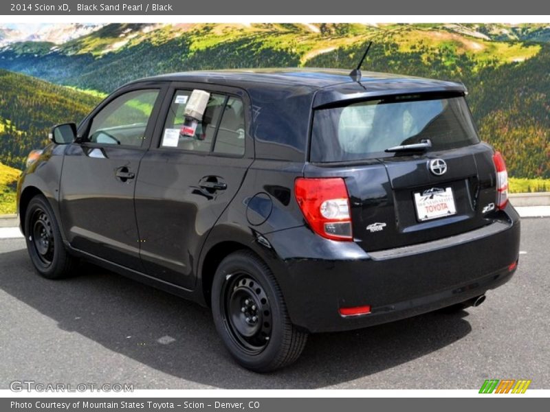 Black Sand Pearl / Black 2014 Scion xD