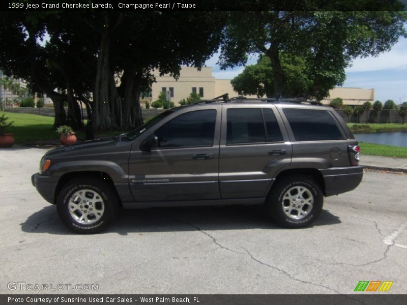 Champagne Pearl / Taupe 1999 Jeep Grand Cherokee Laredo