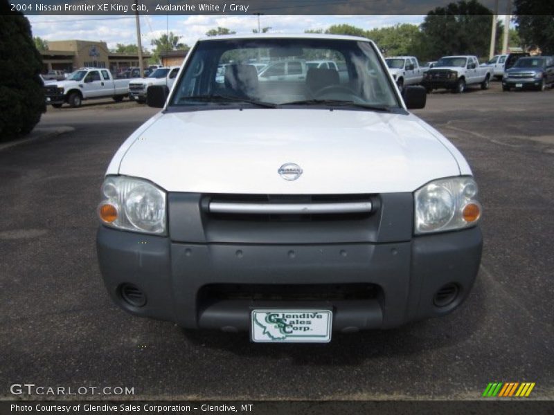 Avalanche White / Gray 2004 Nissan Frontier XE King Cab
