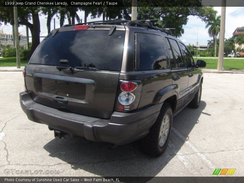 Champagne Pearl / Taupe 1999 Jeep Grand Cherokee Laredo