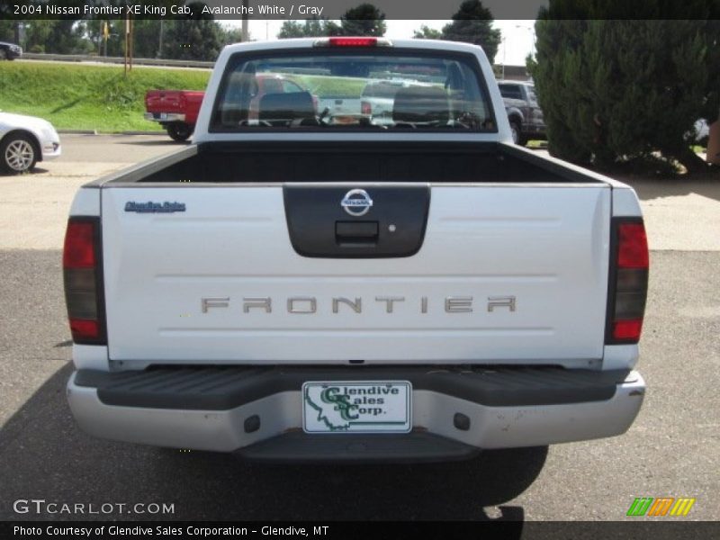 Avalanche White / Gray 2004 Nissan Frontier XE King Cab