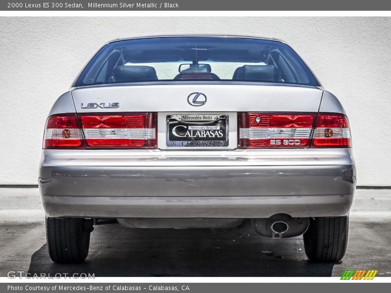 Millennium Silver Metallic / Black 2000 Lexus ES 300 Sedan