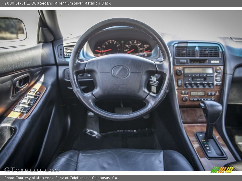 Millennium Silver Metallic / Black 2000 Lexus ES 300 Sedan