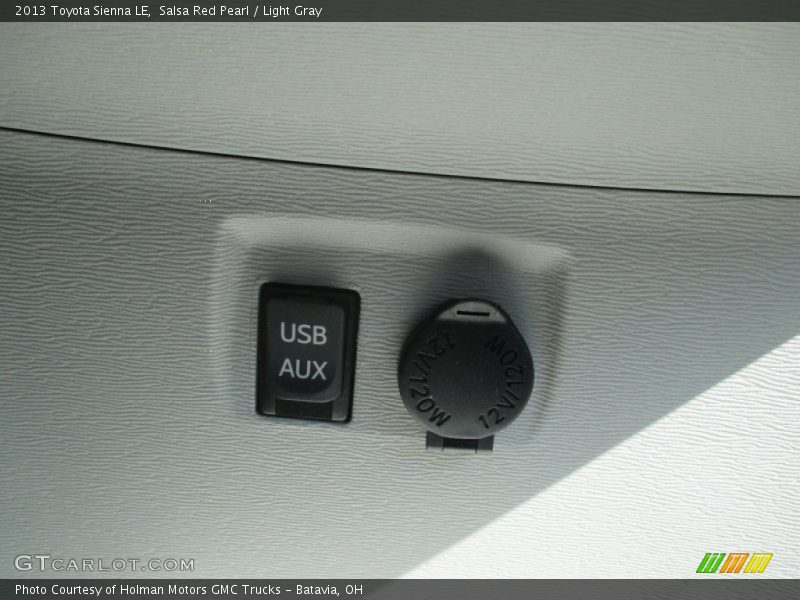 Salsa Red Pearl / Light Gray 2013 Toyota Sienna LE