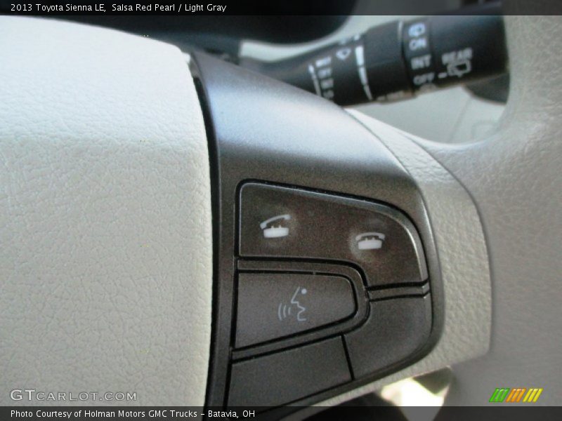 Salsa Red Pearl / Light Gray 2013 Toyota Sienna LE