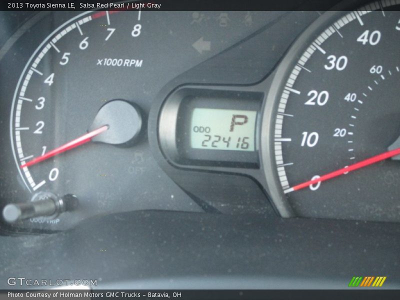 Salsa Red Pearl / Light Gray 2013 Toyota Sienna LE