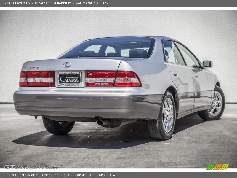 Millennium Silver Metallic / Black 2000 Lexus ES 300 Sedan