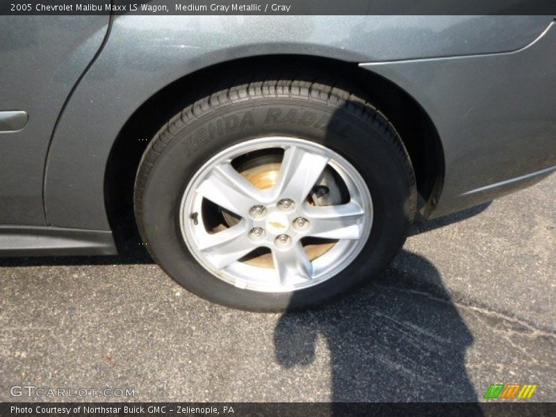 Medium Gray Metallic / Gray 2005 Chevrolet Malibu Maxx LS Wagon