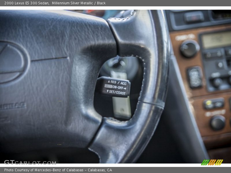 Millennium Silver Metallic / Black 2000 Lexus ES 300 Sedan