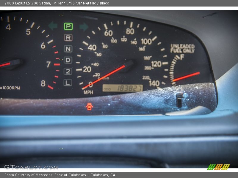 Millennium Silver Metallic / Black 2000 Lexus ES 300 Sedan