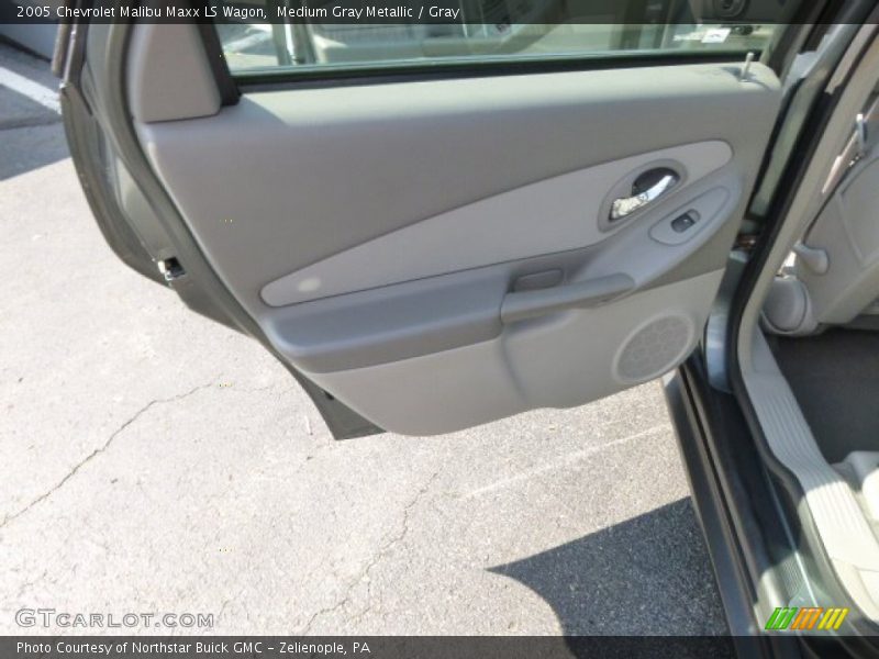 Medium Gray Metallic / Gray 2005 Chevrolet Malibu Maxx LS Wagon
