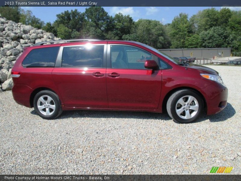 Salsa Red Pearl / Light Gray 2013 Toyota Sienna LE