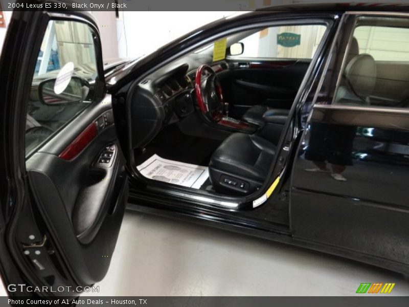 Black Onyx / Black 2004 Lexus ES 330