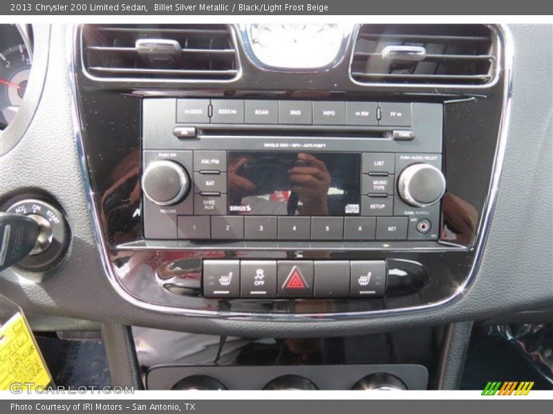 Billet Silver Metallic / Black/Light Frost Beige 2013 Chrysler 200 Limited Sedan