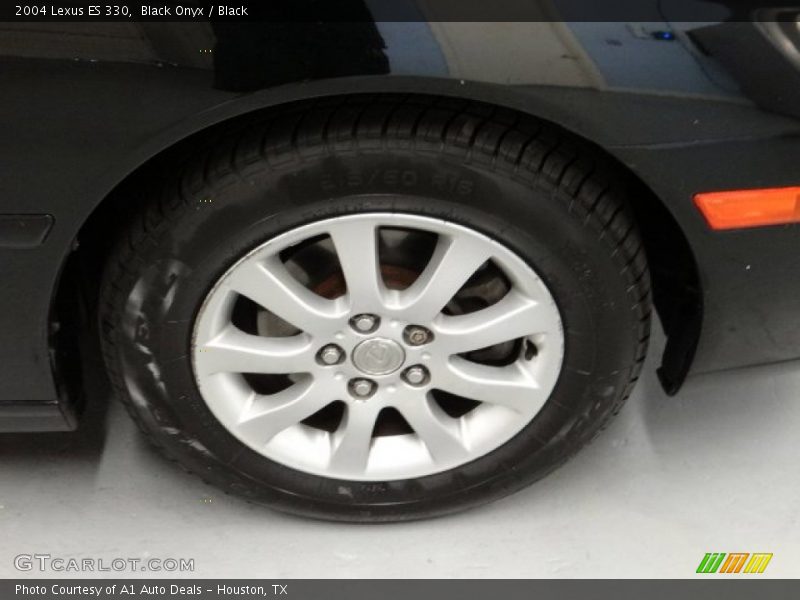 Black Onyx / Black 2004 Lexus ES 330