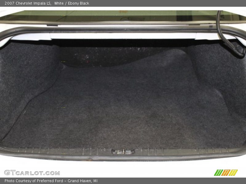 White / Ebony Black 2007 Chevrolet Impala LS