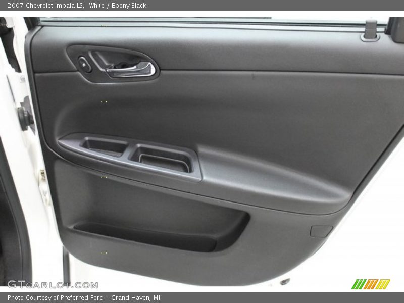 White / Ebony Black 2007 Chevrolet Impala LS
