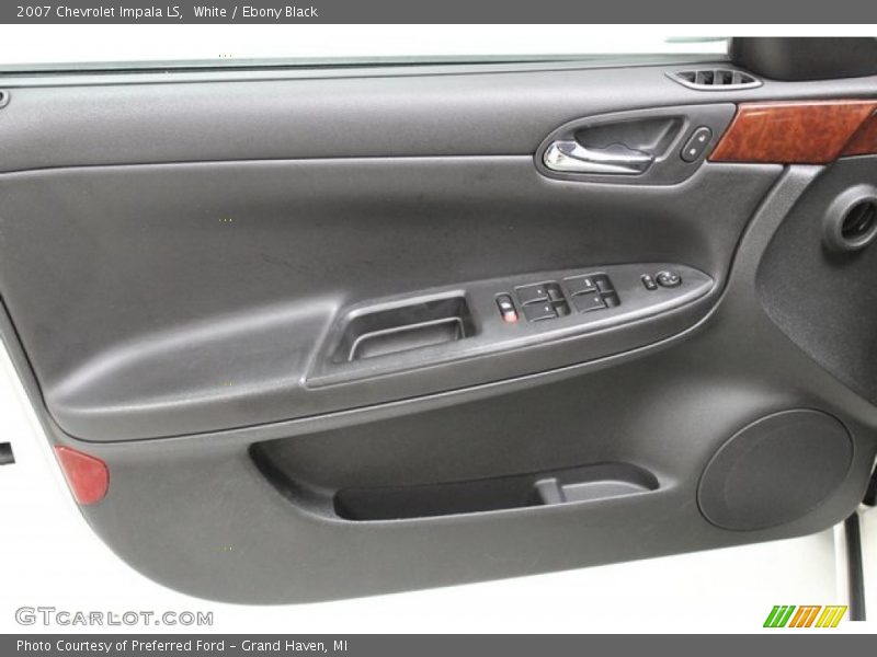 White / Ebony Black 2007 Chevrolet Impala LS