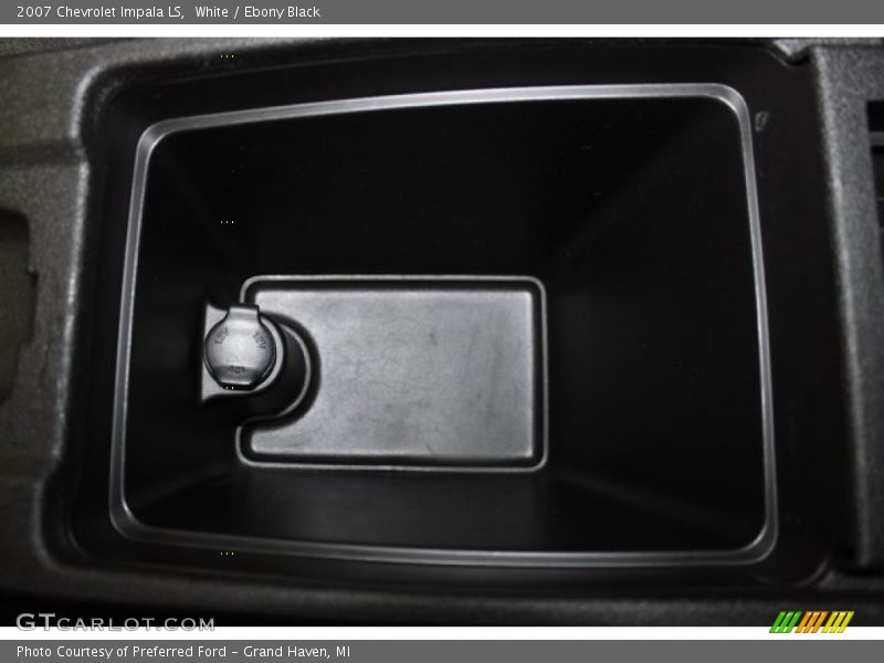 White / Ebony Black 2007 Chevrolet Impala LS