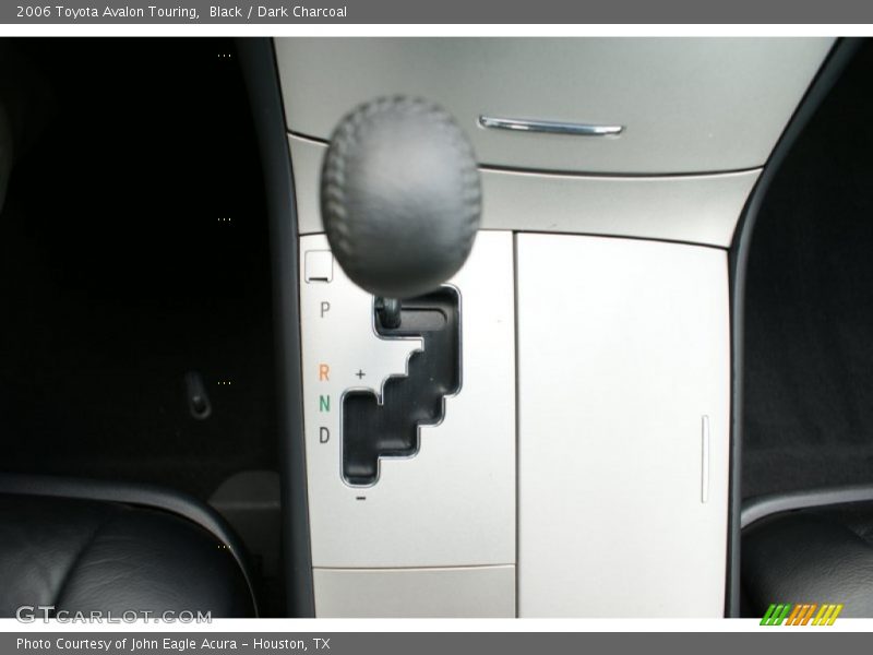 Black / Dark Charcoal 2006 Toyota Avalon Touring