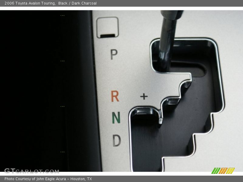 Black / Dark Charcoal 2006 Toyota Avalon Touring