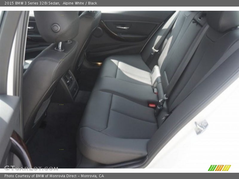 Alpine White / Black 2015 BMW 3 Series 328i Sedan