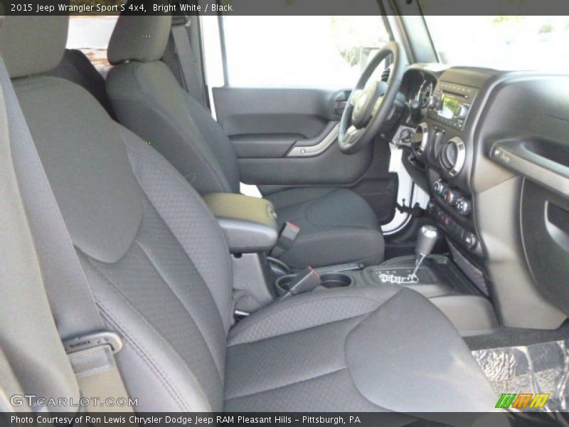 Bright White / Black 2015 Jeep Wrangler Sport S 4x4