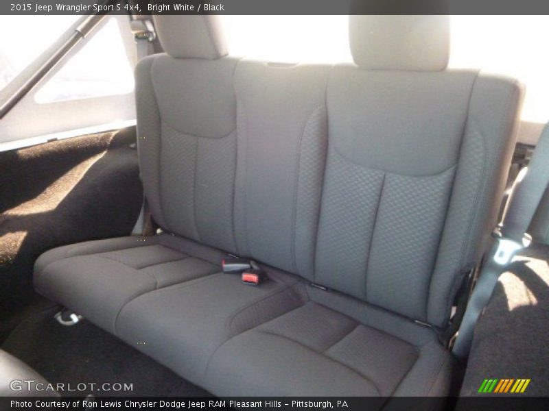Bright White / Black 2015 Jeep Wrangler Sport S 4x4