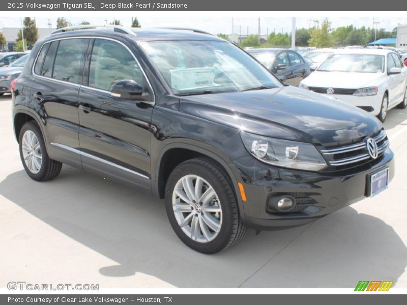 Deep Black Pearl / Sandstone 2015 Volkswagen Tiguan SEL