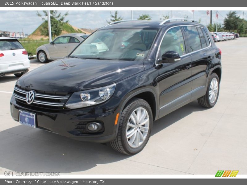 Deep Black Pearl / Sandstone 2015 Volkswagen Tiguan SEL