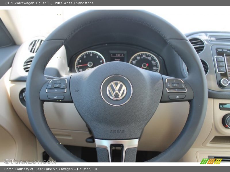 Pure White / Sandstone 2015 Volkswagen Tiguan SE