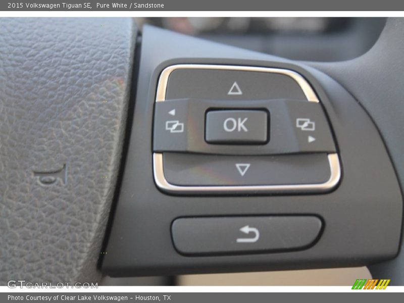 Pure White / Sandstone 2015 Volkswagen Tiguan SE