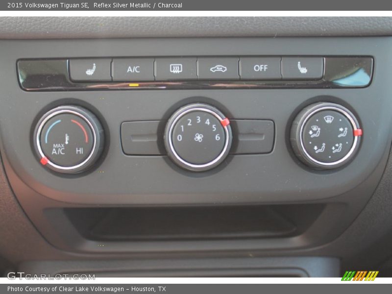 Reflex Silver Metallic / Charcoal 2015 Volkswagen Tiguan SE