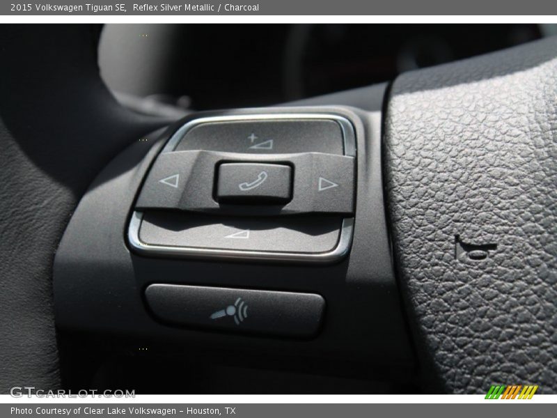 Reflex Silver Metallic / Charcoal 2015 Volkswagen Tiguan SE