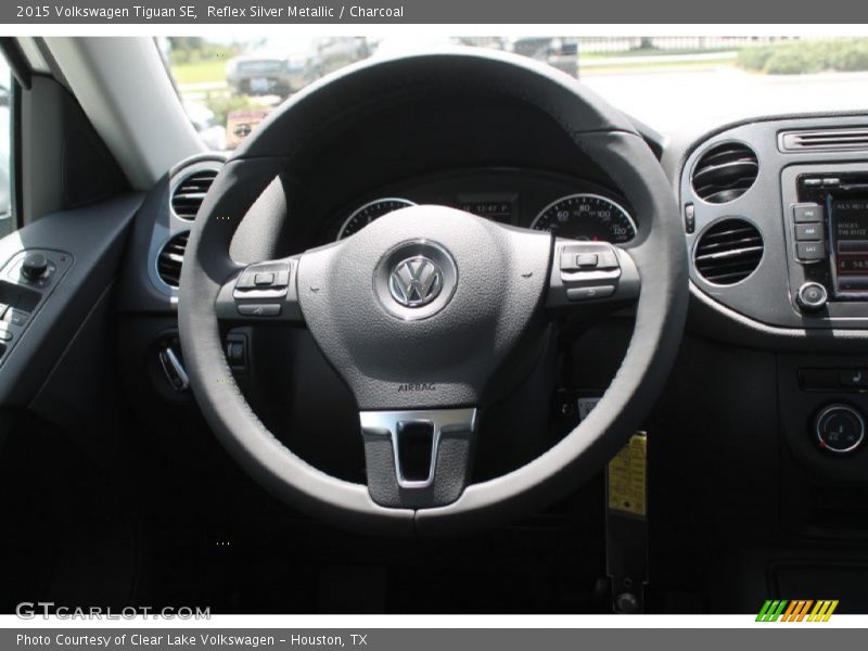 Reflex Silver Metallic / Charcoal 2015 Volkswagen Tiguan SE