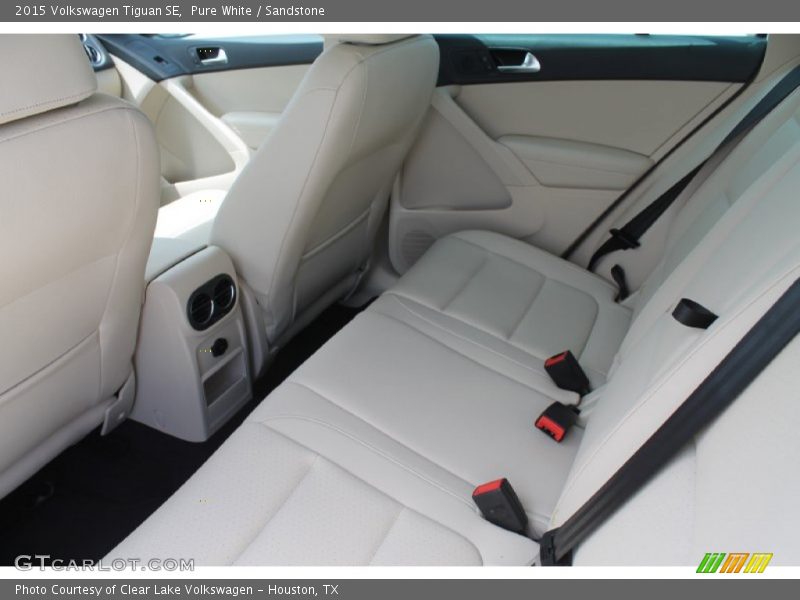 Pure White / Sandstone 2015 Volkswagen Tiguan SE