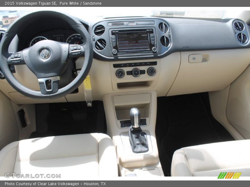 Pure White / Sandstone 2015 Volkswagen Tiguan SE