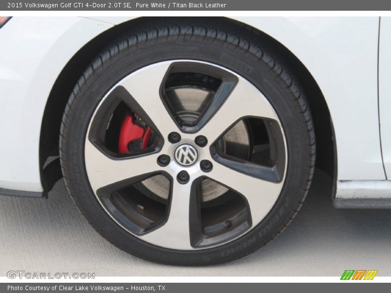 Pure White / Titan Black Leather 2015 Volkswagen Golf GTI 4-Door 2.0T SE