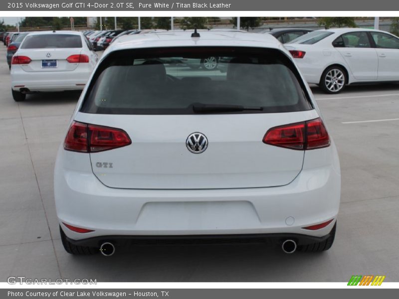 Pure White / Titan Black Leather 2015 Volkswagen Golf GTI 4-Door 2.0T SE